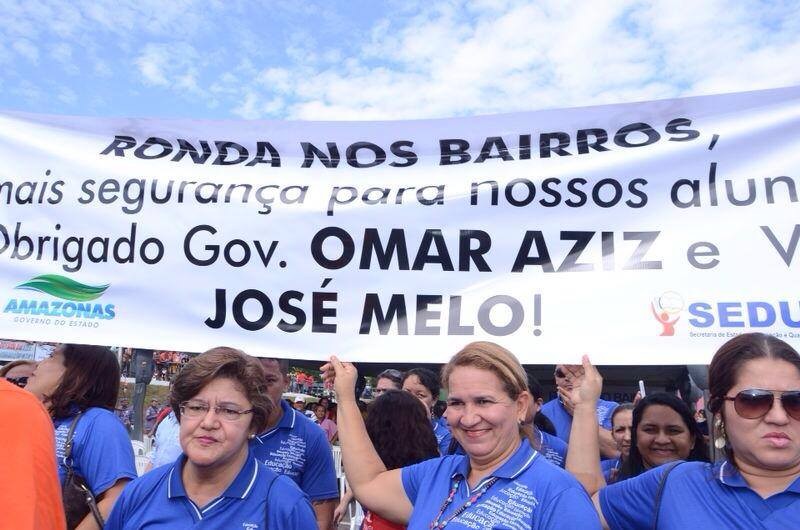 Faixa com nome de Melo