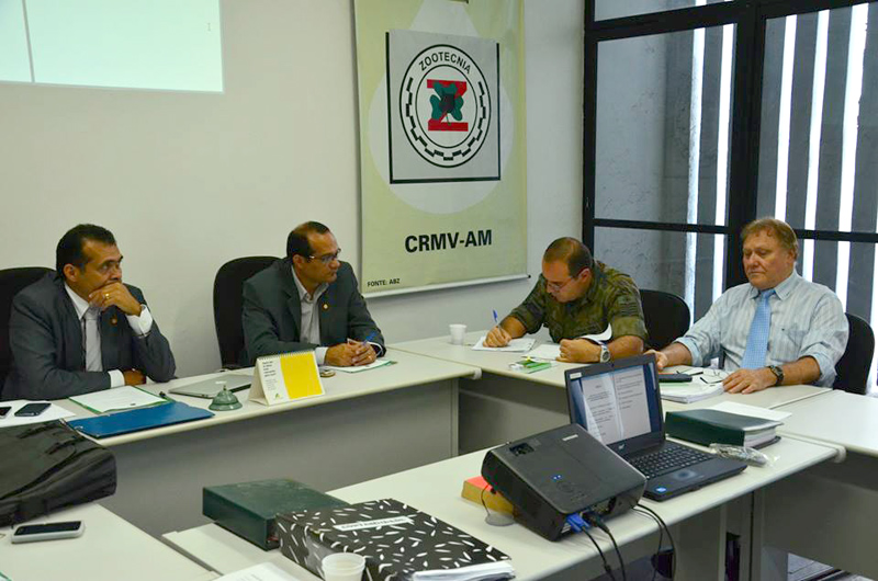 Reunião da diretoria do Conselho Regional de Medicina Veterinária (Fofo: Divulgação)
