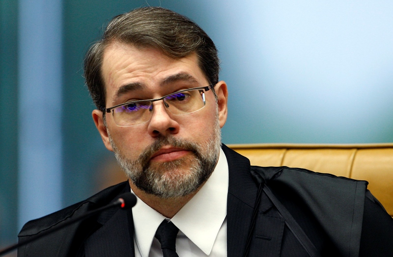 Ministro Dias Toffoli é operado para tirar tecido da tireoide