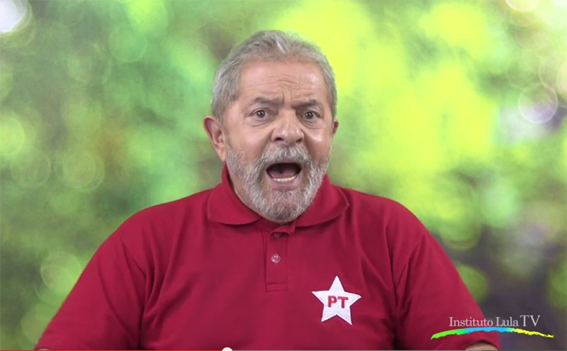 No mesmo vídeo, o ex-presidente Lula acusa a Veja de atuar como um panfleto de Aécio Neves durante a campanha eleitoral (Foto: Reprodução/Instituto Lula)