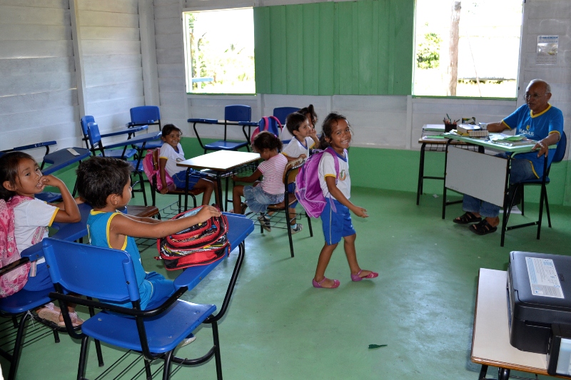 Sala de aula da escola Figueiredo Pimentel, na comunidade Novo Amanhecer