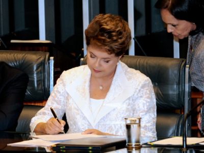 Dilma anunciou a adoção da medida após acordo com senadores e deputados da base aliada. (Divulgaçã/Internet)