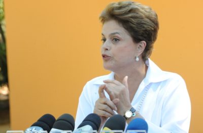 A presidente Dilma Rousseff enfrenta um dos piores momentos políticos desde que assumiu o cargo, em 2011 (Foto: Elza Fiúza/Agência Brasil)