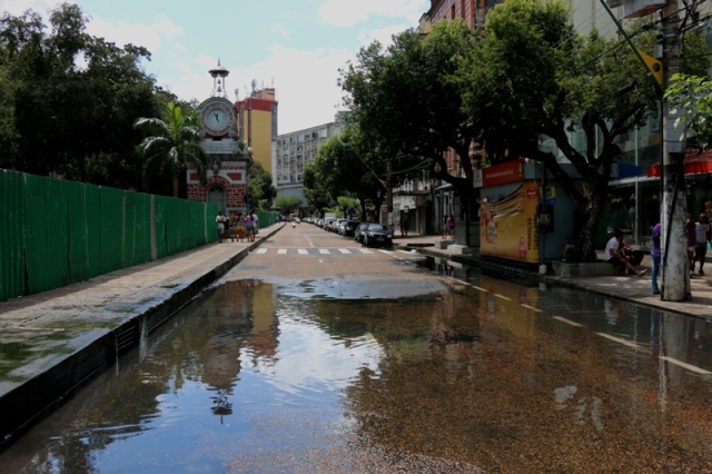 Enchente 2015- Av Eduardo Ribeiro 28junho- Valter Calheiros (1)
