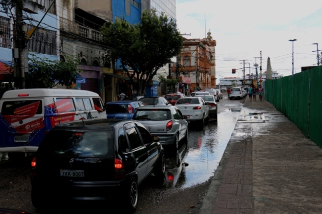Enchente 2015- Av Eduardo Ribeiro 28junho- Valter Calheiros (4)