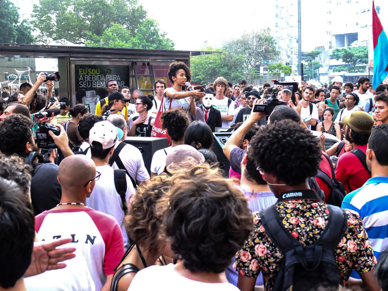 O movimento, que sempre fez questão de ressaltar seu caráter apartidário e independente de qualquer governo, trata a crise política e econômica de forma lateral ( Foto: Rafael Neddermeyer/ Fotos Públicas)