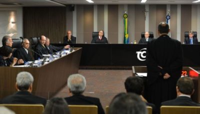 Brasília - Sessão do TCU analisa contas do governo de 2014 (Valter Campanato/Agência Brasil)