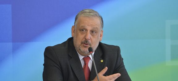 O ministro da Secretaria de Governo, Ricardo Berzoini, disse que governo ainda não definiu tamanho do déficit do Orçamento de 2015Antonio CruzAgência Brasil