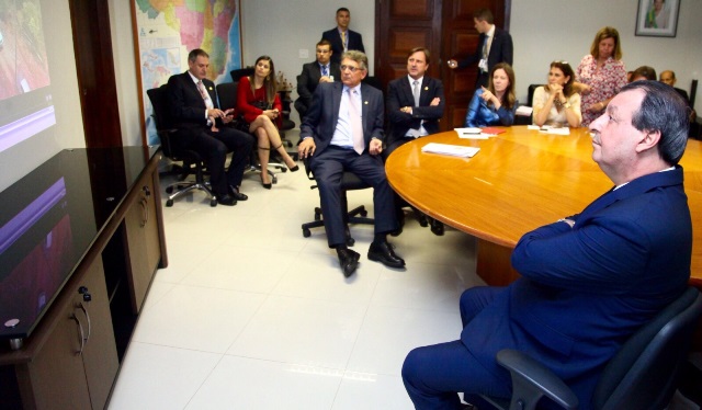 Reunião senadores Foto Ariel Costa