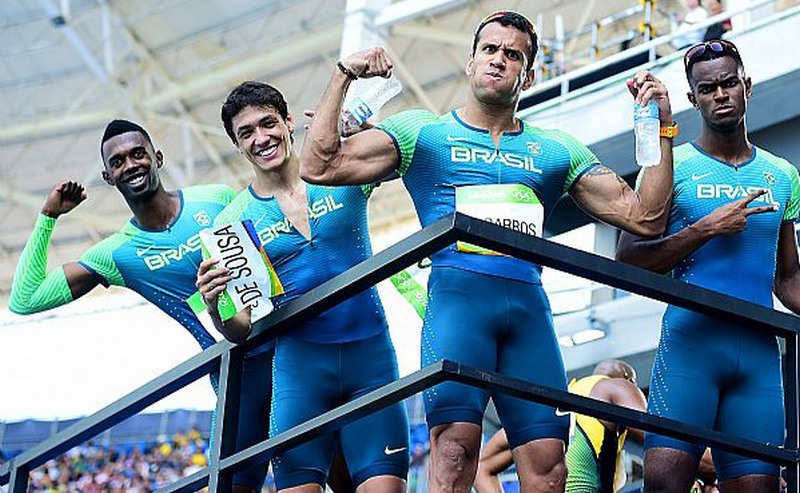 Atletas brasileiros disputarão medalha no revezamento 4x100m (Foto: Wagner Prado/CBAt)