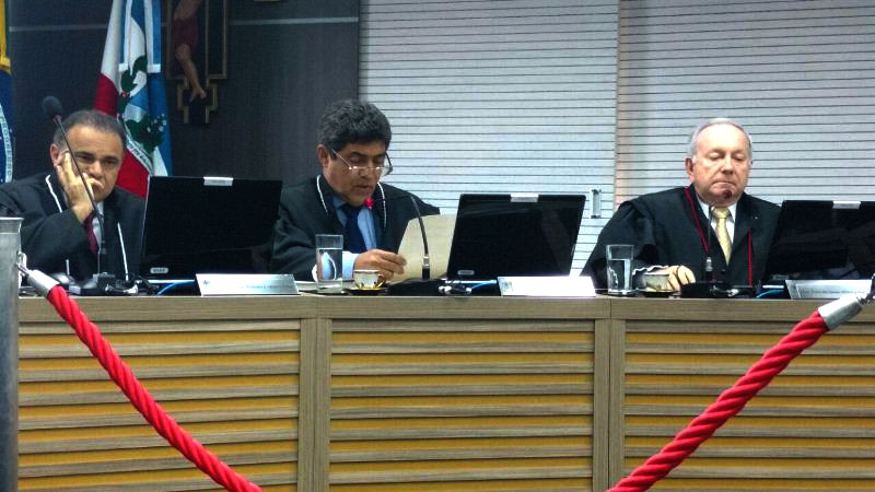 Henrique Veiga mudou o voto e agora desconsidera até os argumentos usados no primeiro julgamento que cassou o governador (Foto: Rosiene Carvalho)