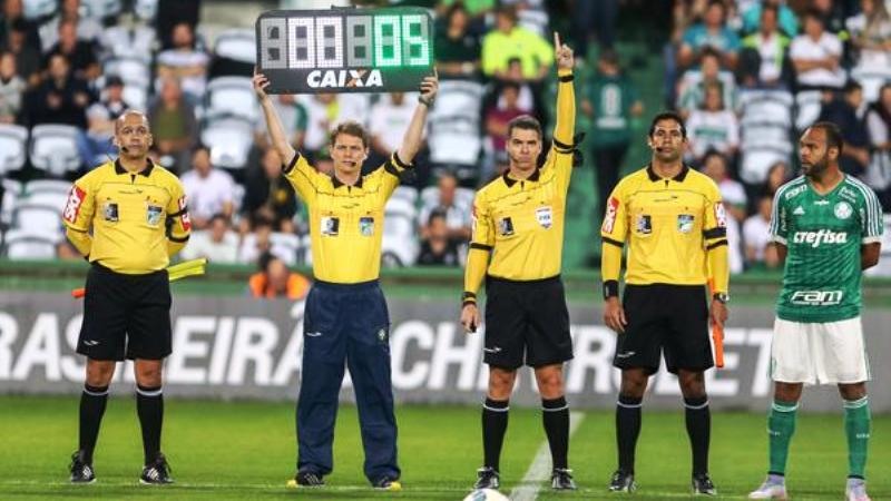 Melhor trio de arbitragem dividirá R$ 500 mil no final do Campeonato Brasileiro (Foto: CBF/Divulgação