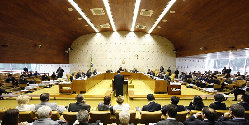 Plenário do STF. Tribunal elaborou projeto de lei para aumentar os próprios salários (Foto: STF/Divulgação)