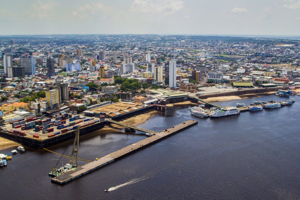 Porto de Manaus durante a seca do Rio Negro: estudo identifica área ssujeitas a inundação (Foto: Fifa/Copa 2014)
