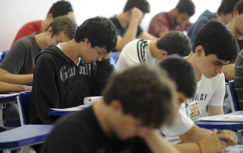 Podem se inscrever estudantes que fizeram o Exame Nacional do Ensino Médio (Foto: ABr/Divulgação)