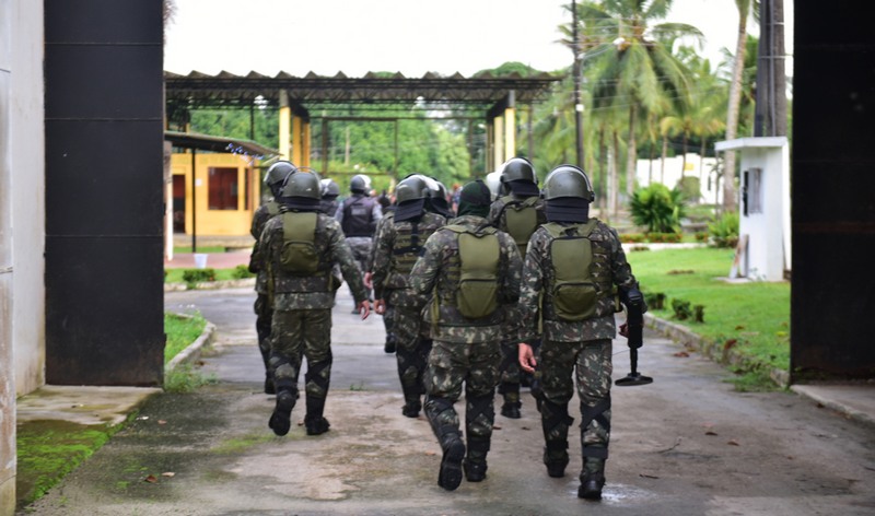 As Forças Armadas que já vigilância nas fronteiras irão fazer varreduras nos presídios (Foto: Seap/Divulgação)
