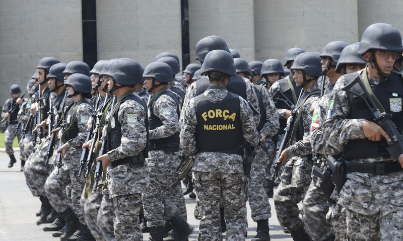 Policiais Força Nacional (Foto: Antônio Cruz/ABr)