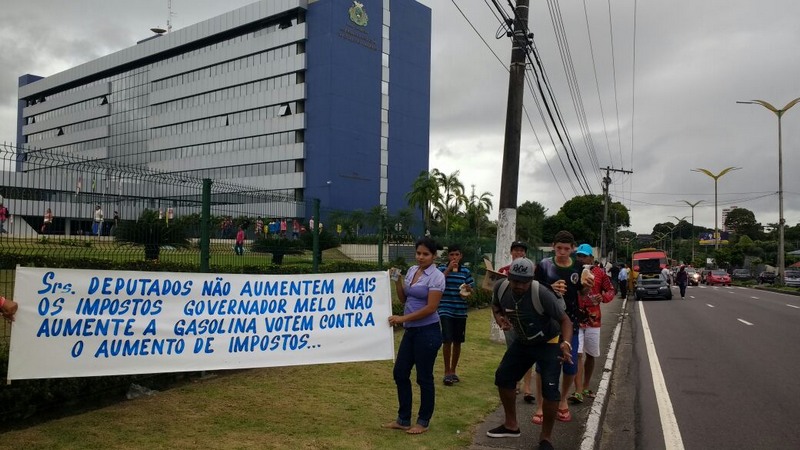 ALE ICMS Protesto (Foto: Rosiene Carvalho)