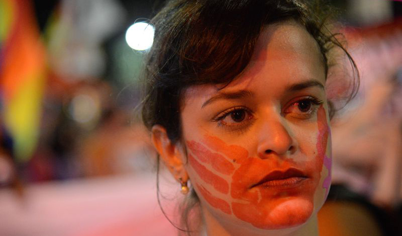 Rio de Janeiro - Diversas entidades e grupos do movimento feminista participam da Marcha Mundial das Mulheres, pela igualdade de gêneros e combate à violência, no centro da cidade (Fernando Frazão/ABr)