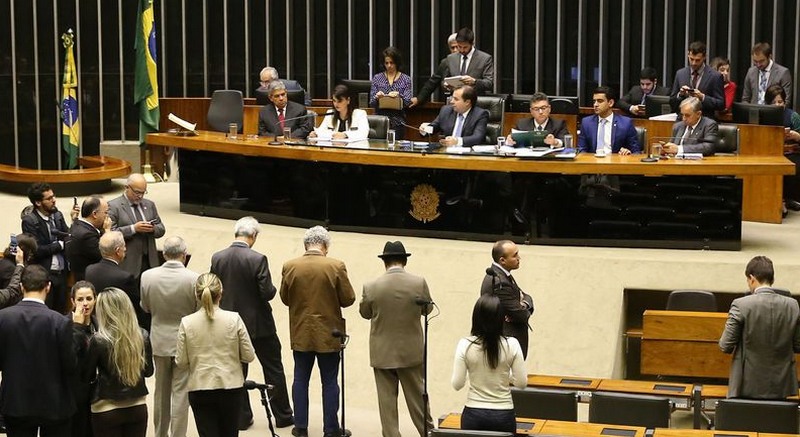 Denúncia contra Temer já foi lida no plenário da Câmara dos Deputados (Foto: Antonio Cruz/ABr)