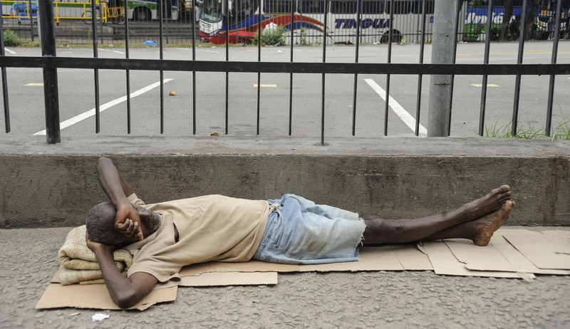 Morador de rua terá que ter relatório de órgão público atestando condição para sacar FGTS (Foto: Tânia Rêgo/ABr)