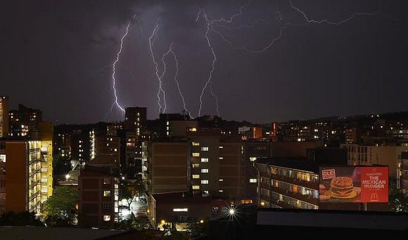Incidência de raios foi maior em SC, TO e RJ, segundo o Inpe (Foto: Agência Brasil)