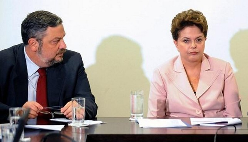 Antonio Palocci e a ex-presidente Dilma Rousseff tiveram seus bens bloqueados pelo TCU (Foto: Agência Brasil)