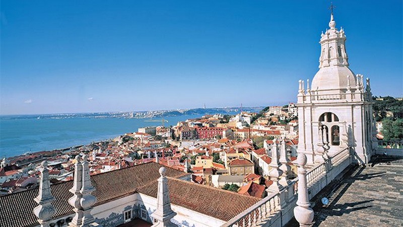 Portugal é um dos destinos de brasileiros que querem fugir da crise econômica (Foto: Divulgação)