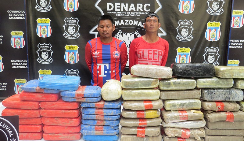 Arsenio Salino e Reinel Vagas receberam drogas de um grupo de colombianos (Foto: Vanessa Fontes/PC-AM)