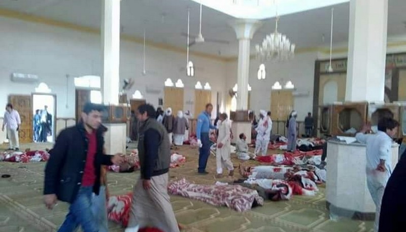Atentado deixou 235 mortos e 109 feridos em mesquita sufista no Egito (Foto: Twitter/Reprodução)