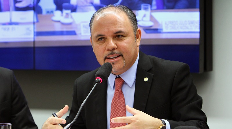 Deputado Flavinho diz que político condenado tem que ficar inelegível (Foto: Billy Boss/Ag. Câmara)