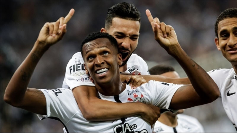 Jô Marcou dois gols decisivos na vitória do Corinthians que garantiu título do Brasileirão (Foto: Rodrigo Gazzanel/Ag. Corinthians)