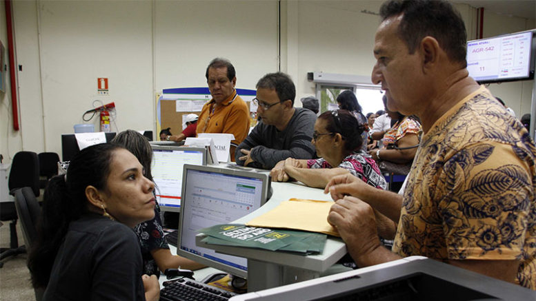 Contribuintes têm até esta quarta-feira para acertar as contas com o Fisco municipal na Semef (Foto: Altemar Alcântara/Semcom)