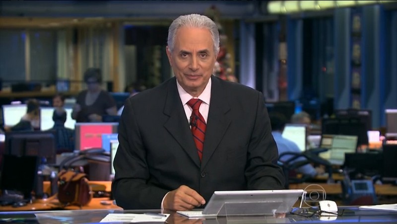 William Waack. Waack comandava o Jornal da Globo e o Painel, na Globo News, e estava afastado desde novembro após acusações de racismo