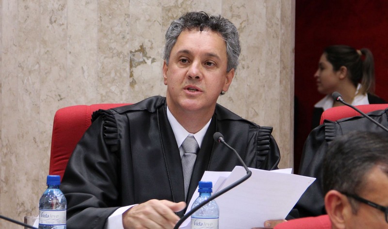 João Pedro Gebran Neto rebateu teses da defesa e manteve julgamento de Lula (Foto: TRF4/Fotos Públicas)