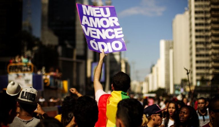 No Brasil 445 Pessoas Foram Mortas Por Homofobia Em 2017 Diz Ong