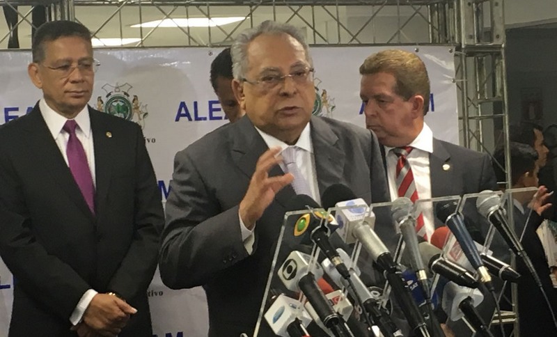 Governador Amazonino Mendes anunciou que pagará data-base e que aumentará salário de secretários (Foto: ATUAL)