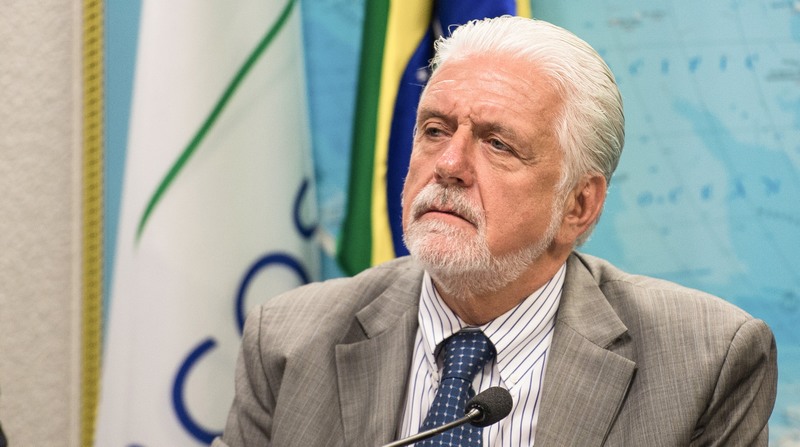 Ex-ministro Jaques Wagner é considerado o único nome viável para substituir Lula na eleição à Presidência (Foto: Marcelo Camargo/ABr)