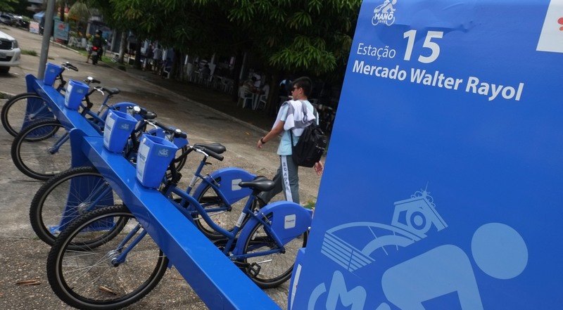 Novas estações possibilitam maior opção de usar a bicicleta no Centro de Manaus (Foto: Lucas Silva/Semcom)