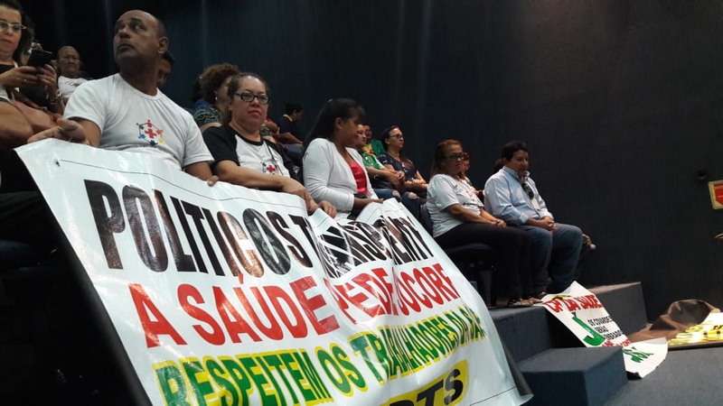 Servidores ameaçaram parar a saúde pública no Amazonas em protesto contra veto do governo à antecipação de data base (Foto: ATUAL)