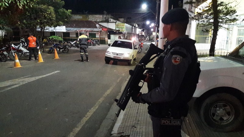Polícia Militar realiza blitz no combate ao tráfico de drogas em Tefé (Foto: SSP-AM/Divulgação)