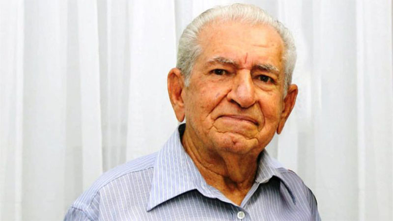 José Azevedo fundou grupo de lojas que existe há 54 anos em Manaus (Foto: Grupo TV Lar/Divulgação)