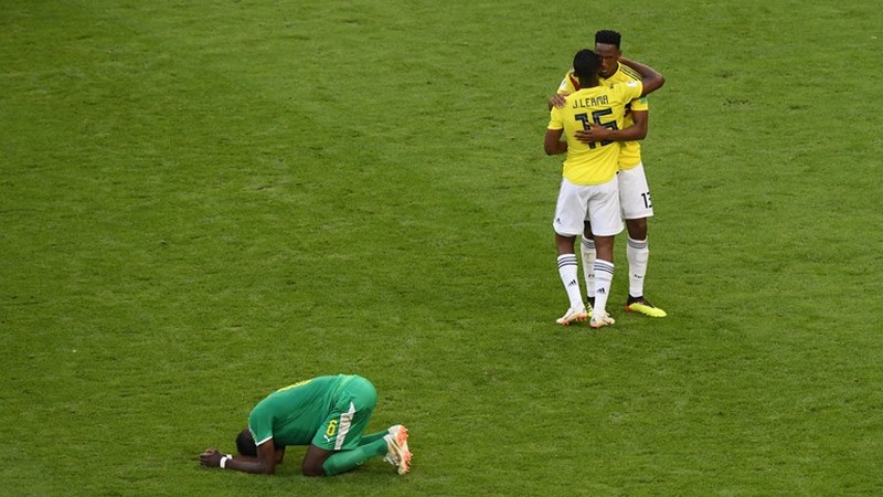 Mina comemora com Juan Lena gol marcado contra Senegal que garantiu classificação da Colômbia (Foto: Fifa/Divulgação)