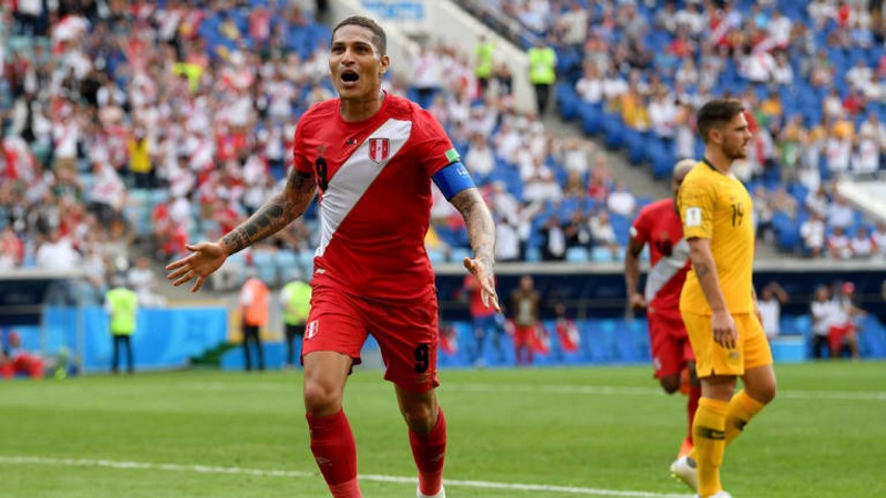 Guerrero marcou na vitória do Peru por 2 a 0 sobre a Austrália na despedida da Copa (Foto: Fifa/Divulgação)