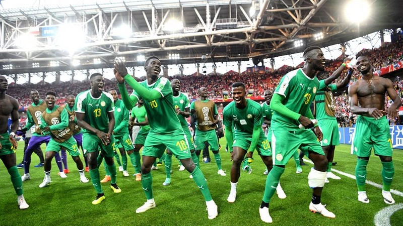 Senegaleses festejaram vitória sobre a Polônia na estreia da Copa do Mundo na Rússia (Foto: Fifa/Divulgação)