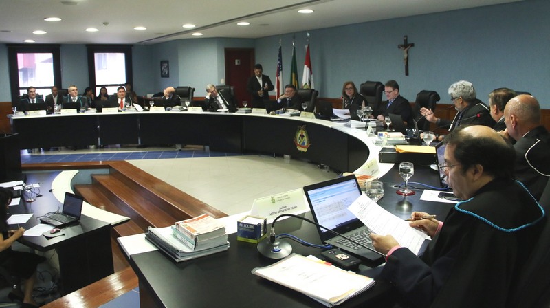 Conselheiros do TCE foram unânimes em desaprovar contas de prefeito do Careiro da Várzea (Foto: Ana Cláudia Jatahy/TCE)
