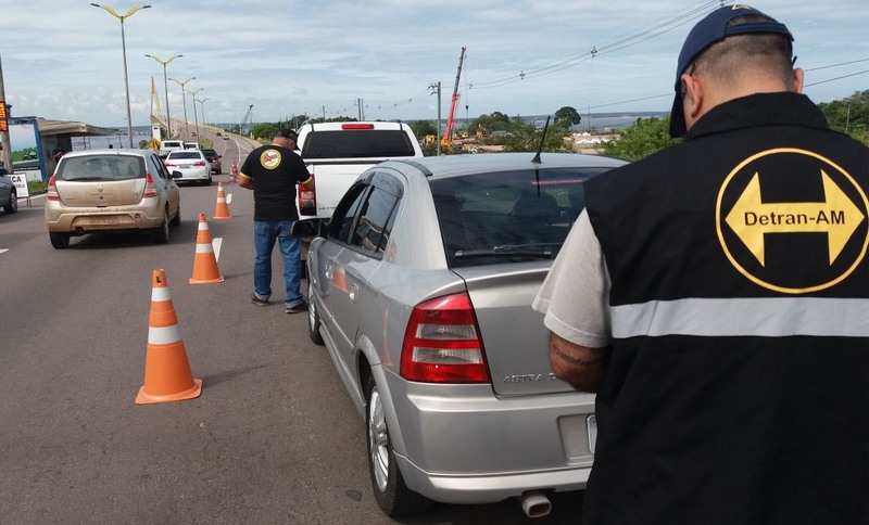 Regularização de licenciamento sem vistoria pretende facilitar vida de donos de veículos (Foto: Detran-AM/Divulgação)