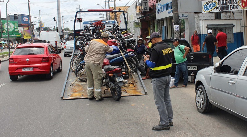 Apreensão de motos usadas em transporte clandestino de passageiros é mais frequente eme Manaus (Foto: SMTU/Divulgação)