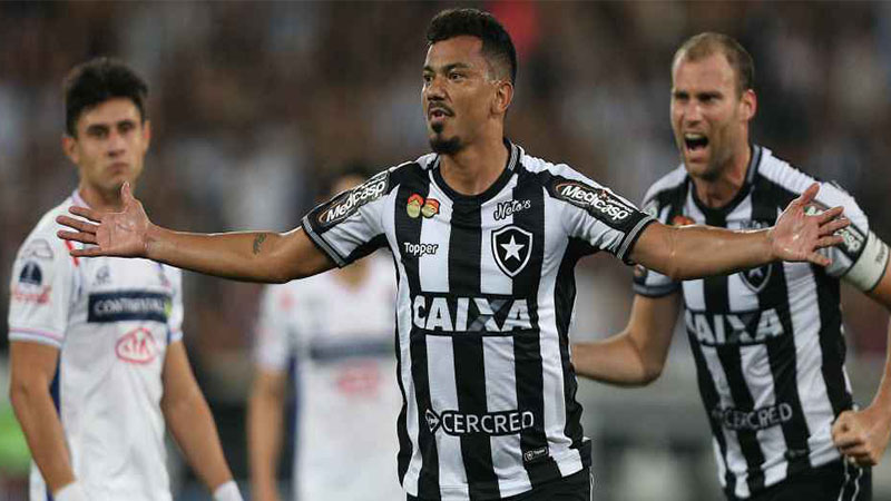 Rodrigo Lindoso comemora gol marcado contra o Nacional na vitória do Botafogo (Foto: Vítor Silva/SSPress/Botafogo)