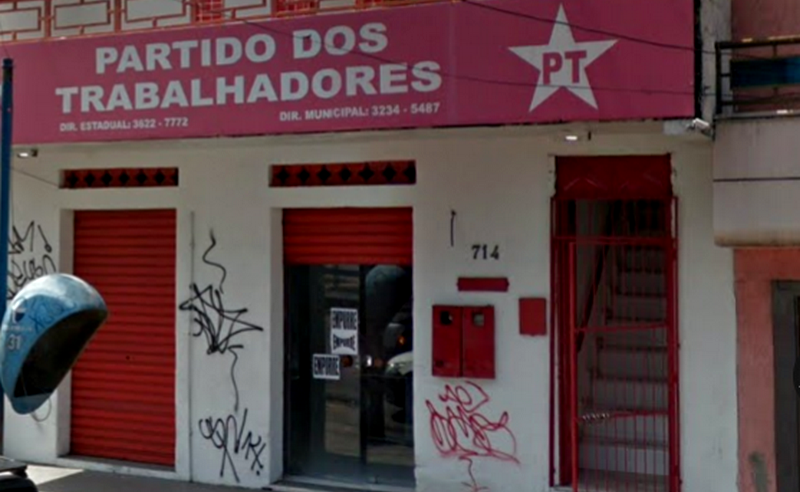 Sede do PT em Manaus: partido tem até segunda-feira para explicar coligação sem Vanessa Grazziotin (Foto: Reprodução/Google Maps)